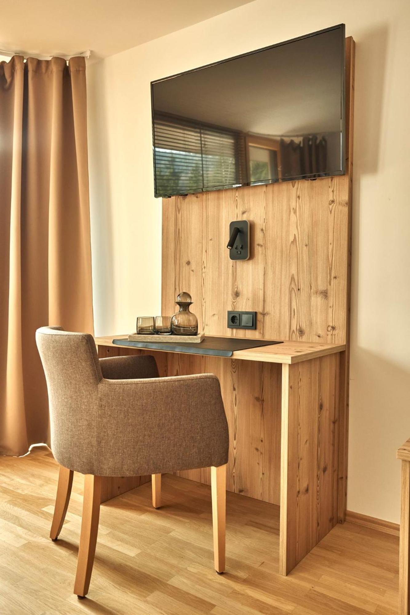 Das Dreiburgensee Naturhotel & Spa Thurmansbang エクステリア 写真